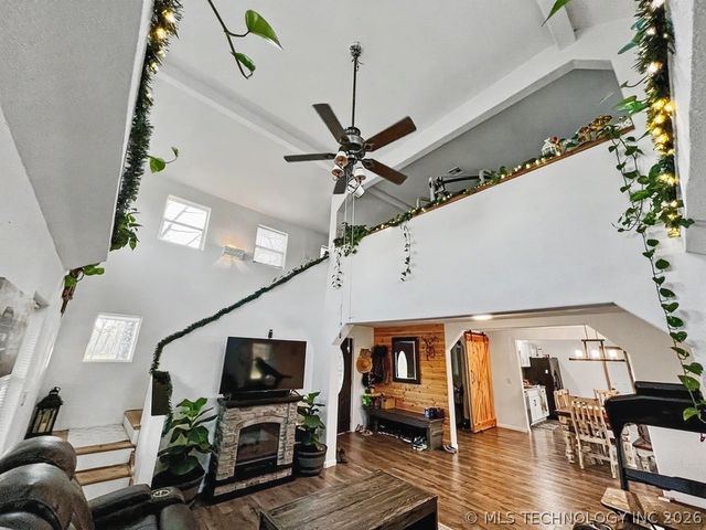 17902 E 688 Road, Tahlequah, OK 74464