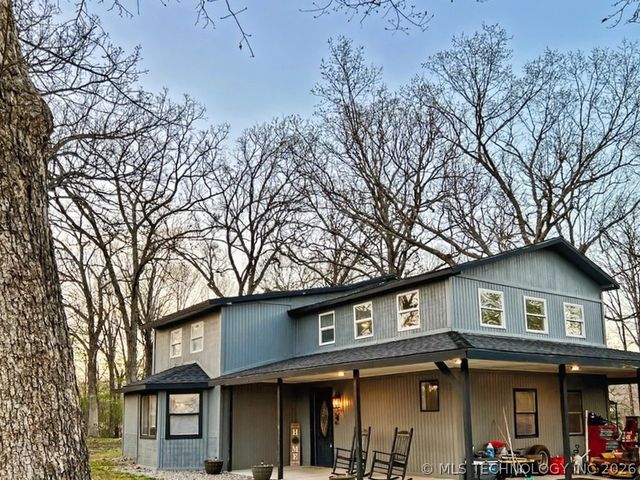 17902 E 688 Road, Tahlequah, OK 74464