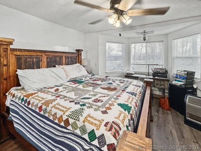 17902 E 688 Road, Tahlequah, OK 74464