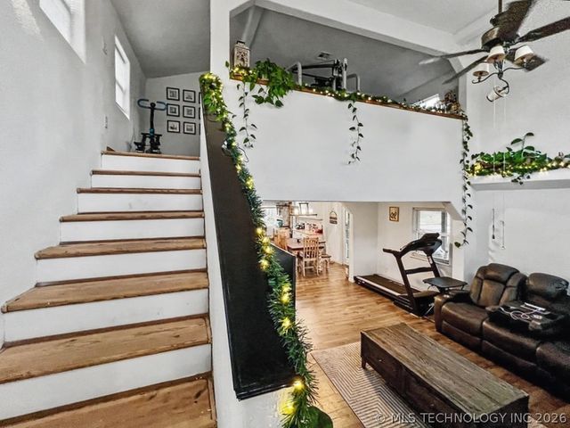 17902 E 688 Road, Tahlequah, OK 74464