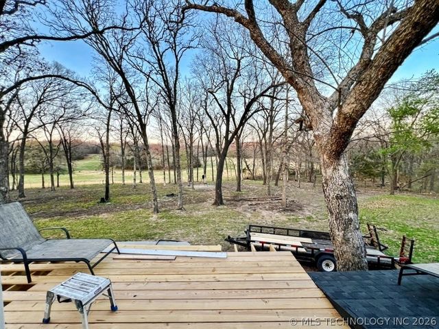 17902 E 688 Road, Tahlequah, OK 74464