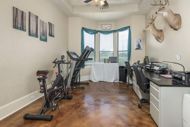 2915 Kennings Road, Crosby, TX 77532