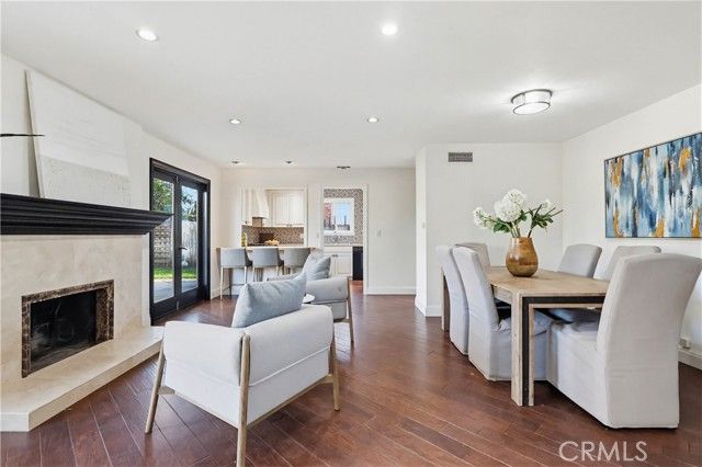 8008 Lena, West Hills (los Angeles), CA 91304