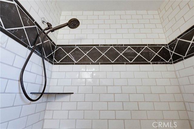 8008 Lena, West Hills (los Angeles), CA 91304