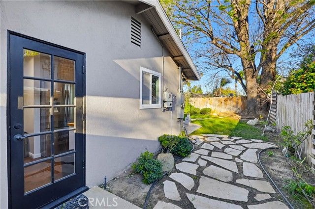 8008 Lena, West Hills (los Angeles), CA 91304