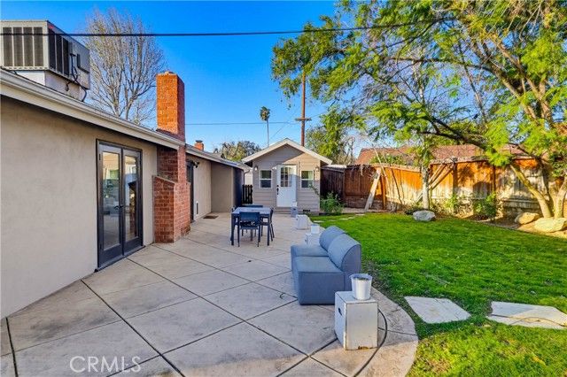 8008 Lena, West Hills (los Angeles), CA 91304