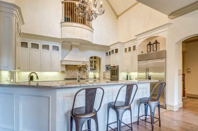 1819 Broken Bend Drive, Westlake, TX 76262