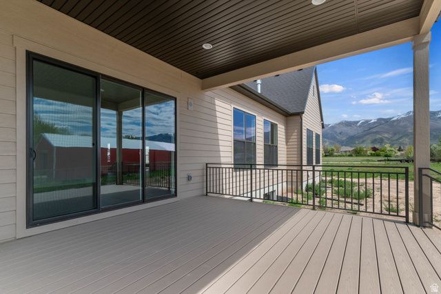 461 W SUMMIT LN, Kaysville, UT 84037