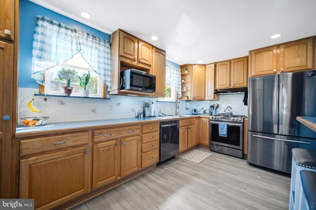 3815 KIRKWOOD ROAD, Philadelphia, PA 19114