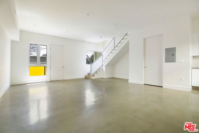 2496 S CENTINELA Avenue 4, Los Angeles, CA 90064