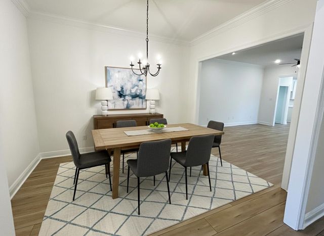 2735 Louis Circle, Crestview, FL 32536