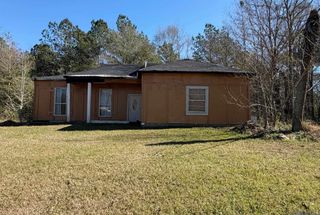 12128 Lazy Oak Dr, Baker, LA 70714