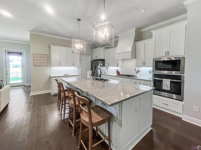 23342 Cypress Cove, Springfield, LA 70462