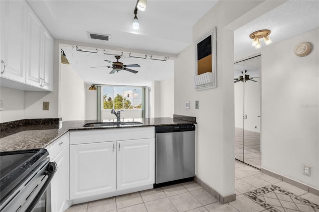 6158 PALMA DEL MAR BLVD S 505, St Petersburg, FL 33715