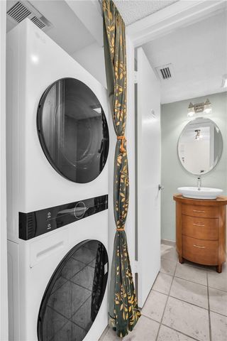 6158 PALMA DEL MAR BLVD S 505, St Petersburg, FL 33715