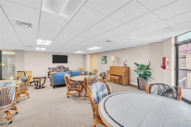 6158 PALMA DEL MAR BLVD S 505, St Petersburg, FL 33715