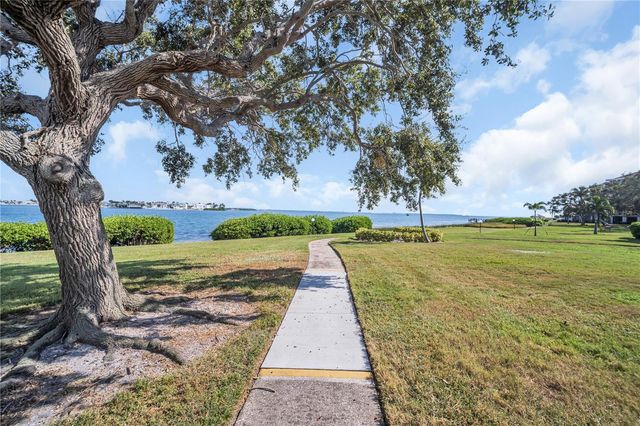 6158 PALMA DEL MAR BLVD S 505, St Petersburg, FL 33715