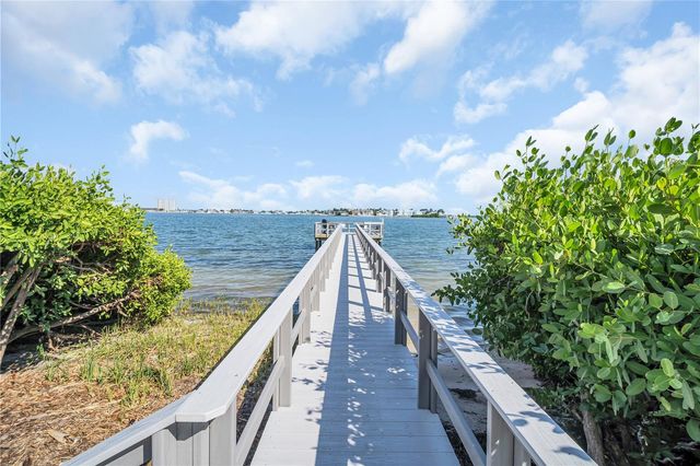 6158 PALMA DEL MAR BLVD S 505, St Petersburg, FL 33715
