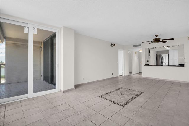 6158 PALMA DEL MAR BLVD S 505, St Petersburg, FL 33715