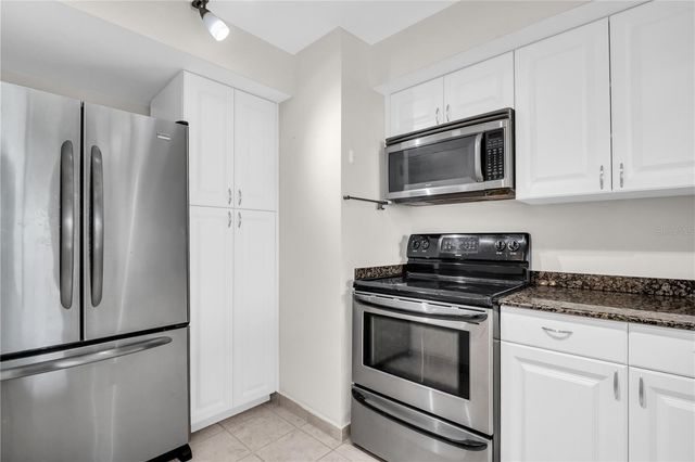6158 PALMA DEL MAR BLVD S 505, St Petersburg, FL 33715