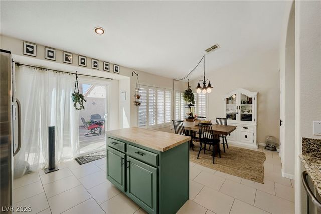 7921 Purple Mountain Avenue, Las Vegas, NV 89131