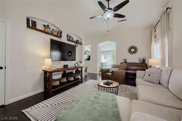 7921 Purple Mountain Avenue, Las Vegas, NV 89131