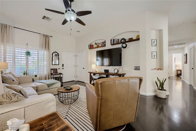 7921 Purple Mountain Avenue, Las Vegas, NV 89131