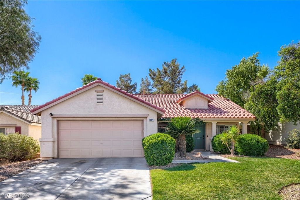 7921 Purple Mountain Avenue, Las Vegas, NV 89131