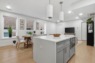 301 Border 302, Boston, MA 02128
