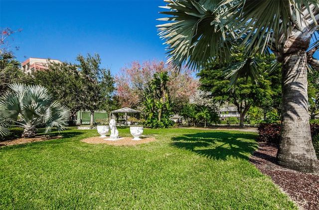 7037 SUNSET DRIVE S 602, South Pasadena, FL 33707