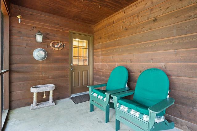 10576 Mayflower Road, Mount Horeb, WI 53572