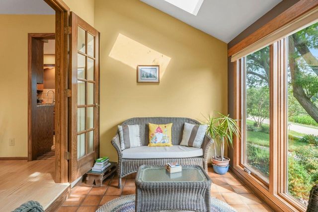 10576 Mayflower Road, Mount Horeb, WI 53572