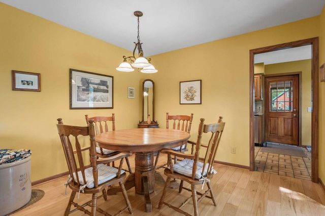 10576 Mayflower Road, Mount Horeb, WI 53572