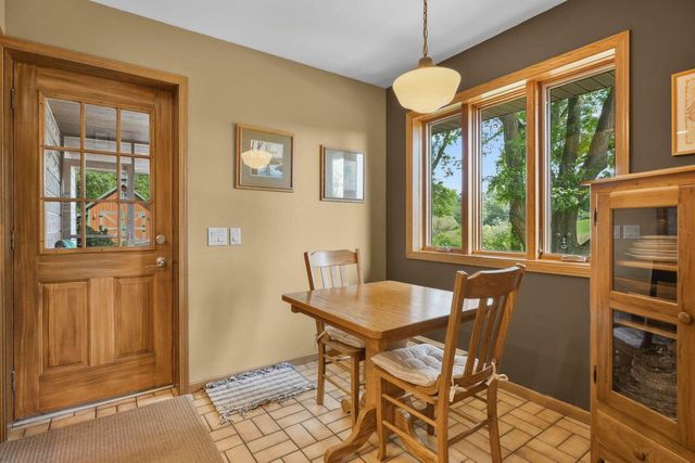 10576 Mayflower Road, Mount Horeb, WI 53572