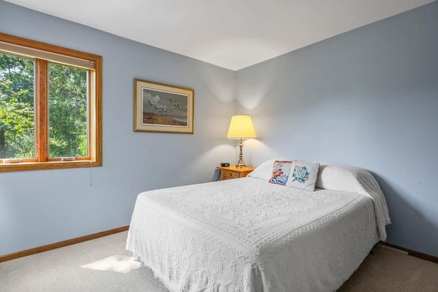 10576 Mayflower Road, Mount Horeb, WI 53572