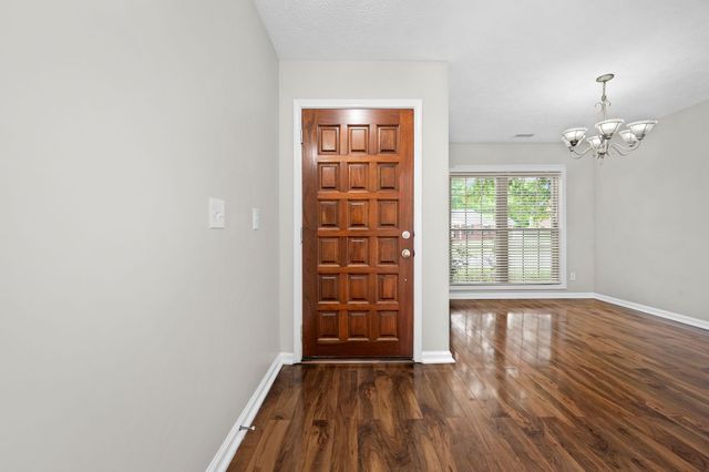 2250 Tedder Blvd, Murfreesboro, TN 37129