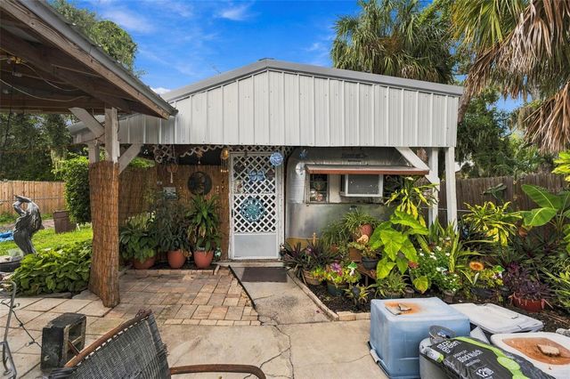 7051 WASHINGTON STREET, New Port Richey, FL 34652