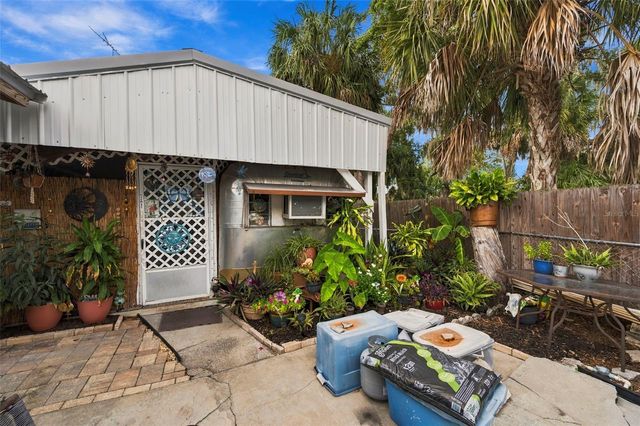 7051 WASHINGTON STREET, New Port Richey, FL 34652