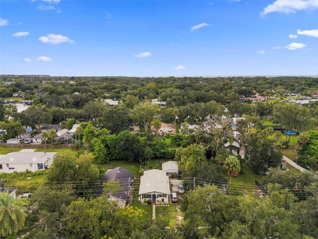 7051 WASHINGTON STREET, New Port Richey, FL 34652
