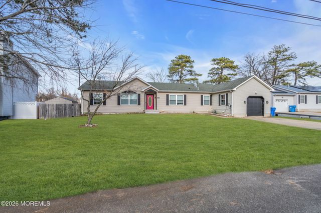1117 6th Avenue, Toms River, NJ 08757