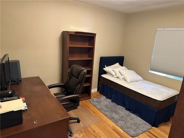 21339 Velicata Steet, Woodland Hills, CA 91364