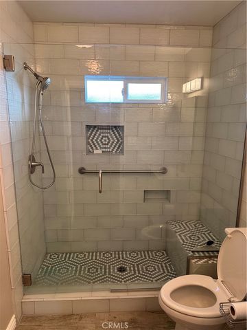 21339 Velicata Steet, Woodland Hills, CA 91364