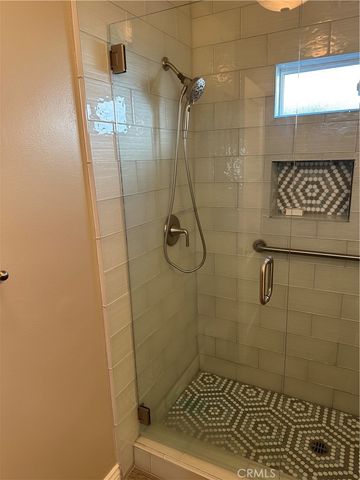 21339 Velicata Steet, Woodland Hills, CA 91364