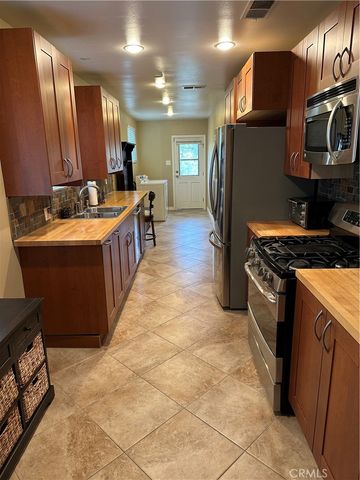 21339 Velicata Steet, Woodland Hills, CA 91364