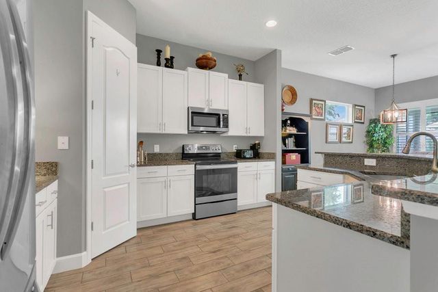 578 NEWHALL LANE, Debary, FL 32713