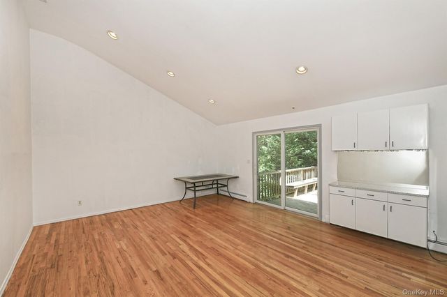 8 Foothill Lane, East Northport, NY 11731