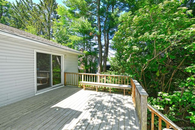 8 Foothill Lane, East Northport, NY 11731