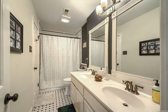 3 Tanner Woods, San Antonio, TX 78248