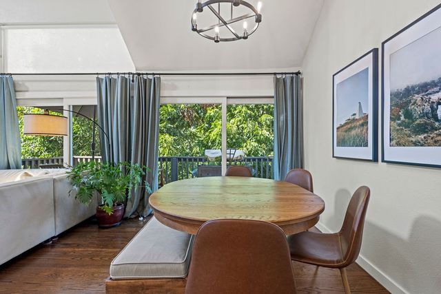 9222 Church Road 117, Dallas, TX 75231