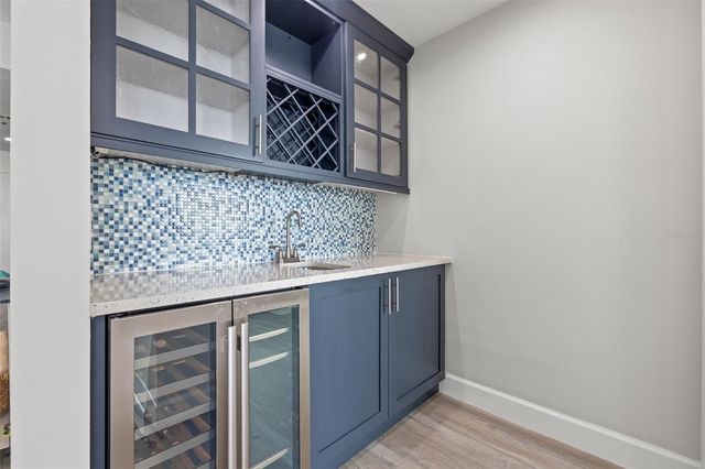 615 DREAM ISLAND PLACE 210, Longboat Key, FL 34228